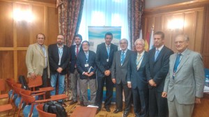 De izda a derecha  : Manuel Delgado-Iribarren, Juan Carlos Girauta Vidal, Jonás Fernandez, Eugenio Nasarre, Pedro Solbes, Lucas Lopez,Raimundo Bassols, Miguel .A Benedicto, Francisco Aldecoa