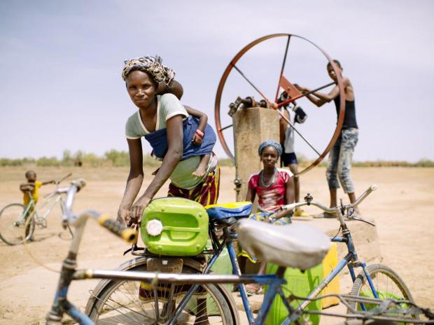 1481903276_2013_03_cifor_bf_648